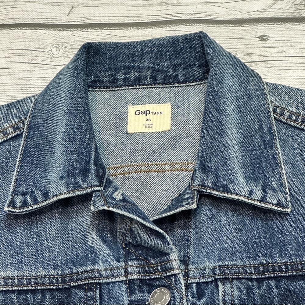 Gap Icon Denim Jacket - Picture 5 of 12